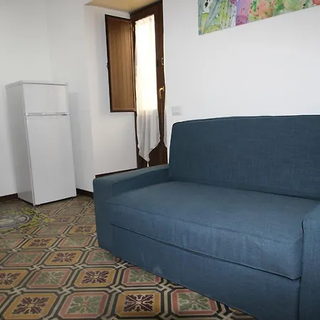 Apartment Ace Studio