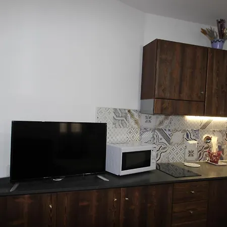 Ace Studio Apartment